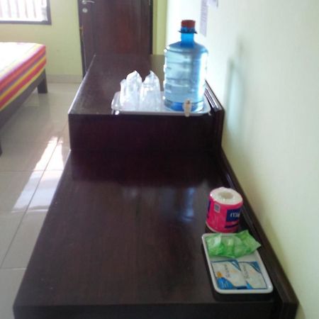 Holiday Beach Inn Пангандаран Екстериор снимка